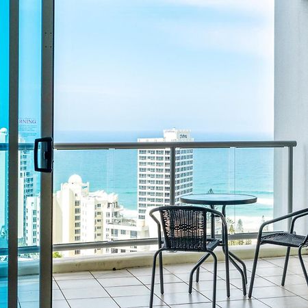 Chevron Renaissance Surfers Paradise Mid Week Madness Deal - Q Stay Gold Coast Buitenkant foto